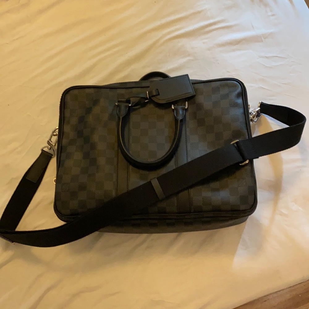 Louis Vuitton ICARE bag